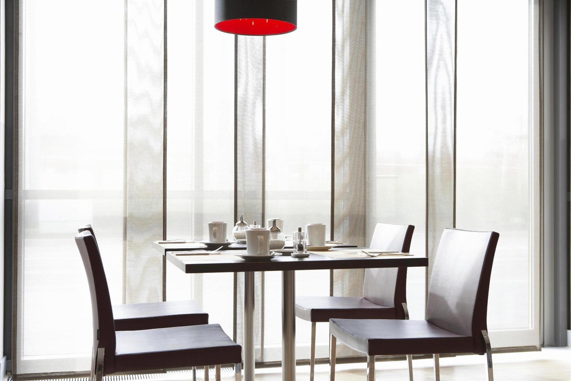 Intercityhotel מאנהיים מסעדה תמונה